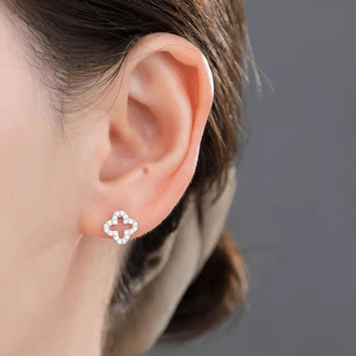 รับผลิตต่างหูเงินแท้