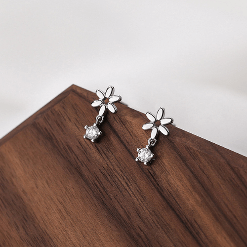 รับผลิตต่างหูเงินแท้