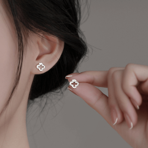 รับผลิตต่างหูเงินแท้